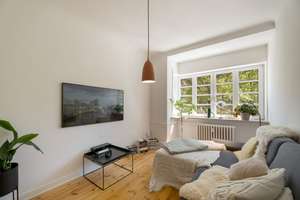 Reserviert: Rarität im Gängeviertel: Helle 2-Zimmer-Altbauwohnung mit Westbalkon zum grünen Innenhof – Die vollständige Adresse der Immobilie erhältst du vom Anbieter., 20355 Neustadt, Hamburg – Vorschaubild 3