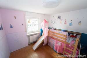 „Komplett saniertes RMH mit 140 m² Wohnkomfort, Garage & Dachausbau“ – Die vollständige Adresse der Immobilie erhältst du vom Anbieter., 87616 Marktoberdorf – Vorschaubild 12