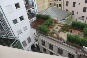 Altstadt: Moderne 3 Zimmer Wohnung mit 30m² Terrasse am Viktualienmarkt – 80469 Angerviertel, München – Vorschaubild 2