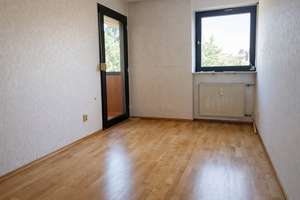 Nähe Universität: Eigentumswohnung mit Süd-Balkon, Loggia und Garage – Die vollständige Adresse der Immobilie erhältst du vom Anbieter., 66125 Dudweiler (Ortsteil), Saarbrücken – Vorschaubild 3