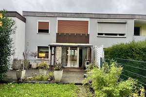 Reihenhaus mit großzügiger Raumaufteilung – Die vollständige Adresse der Immobilie erhältst du vom Anbieter., 42549 Velbert-Mitte, Velbert – Vorschaubild 3