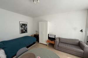 City-Appartement inkl. TG-Stellplatz! – Sömmeringstr. 40, 10589 Charlottenburg, Berlin – Vorschaubild 3