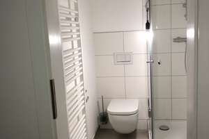 Historisch sanierte Altbauwohnung im Herzen von Regensburg – Die vollständige Adresse der Immobilie erhältst du vom Anbieter., 93047 Innenstadt, Regensburg – Vorschaubild 12