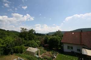 Einfamilienhaus mit herrlicher Aussicht in begehrter Wohnlage von Herpf – Die vollständige Adresse der Immobilie erhältst du vom Anbieter., 98617 Herpf – Vorschaubild 5