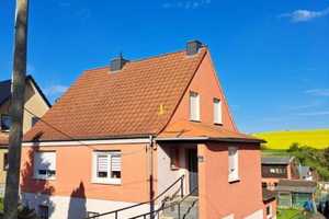 Freistehendes Einfamilienhaus mit traumhaftem Blick – Wartburgkreis – Vorschaubild 1