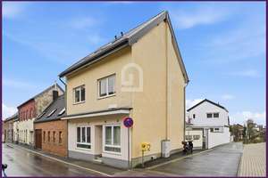 Wohnen & Vermieten – Besonderes Ensemble mit bezugsfreiem Einfamilienhaus & Perspektive – Die vollständige Adresse der Immobilie erhältst du vom Anbieter., 50189 Elsdorf – Vorschaubild 4