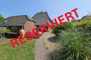 Familiengerechte Doppelhaushälfte mit Garten und Garage in bevorzugter Wohnlage – Krefeld – Vorschaubild 1