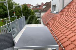 Dachgeschoßwohnung mit Grundfläche von 132,8 qm, 2 X Homeoffice, Komplettsanierung (Neubauniveau) – Mühlrain 36, 70180 Weinsteige, Stuttgart – Vorschaubild 8