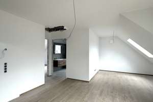 Lichtdurchflutete 2-Zimmer-Wohnung mit Süd-Balkon in direkter Lage zum Klinikum – Die vollständige Adresse der Immobilie erhältst du vom Anbieter., 26133 Kreyenbrück, Oldenburg (Oldenburg) – Vorschaubild 3