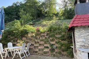 Am Fuße des Georgenbergs: Reihenendhaus mit Garage und großem Garten ** provisionsfrei ** – Die vollständige Adresse der Immobilie erhältst du vom Anbieter., 72766 Pfullingen – Vorschaubild 1