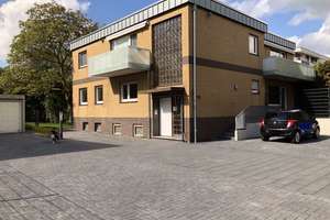 Sanierte und modernisierte 2-Zimmer-Wohnung mit Balkon, Einbauküche, Klimaanlage in Krefeld-Fischeln – Anrather Straße 111, 47807 Fischeln, Krefeld – Vorschaubild 1