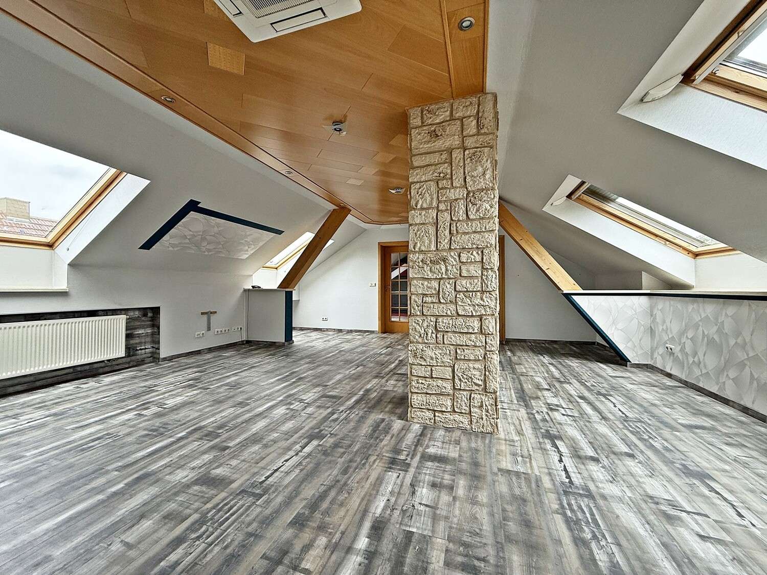 Immobilie in Bad Sulza - Großzügiges gepflegtes Bauernhaus im Weimarer Land - Bild 2