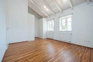 Mediterrane Traumvilla mit Außen-Pool, Fitness-Pavillon und Doppelgarage – Passau (Kreis) – Vorschaubild 14