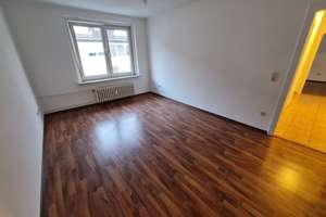 2-Raum-Wohnung mit Balkon und Einbauküche in Braunschweig – Die vollständige Adresse der Immobilie erhältst du vom Anbieter., 38100 Innenstadt, Braunschweig – Vorschaubild 4