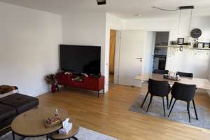 Moderne, helle 2-Zimmer-Wohnung mit Balkon, Einbauküche & eigener TG-Garage – Bachgartenstraße 4/1, 74385 Pleidelsheim – Vorschaubild 5