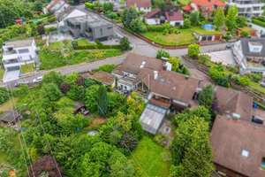 Zweifamilienhaus mit Panoramablick in gehobener Lage in Kleinostheim – Die vollständige Adresse der Immobilie erhältst du vom Anbieter., 63801 Kleinostheim – Vorschaubild 2
