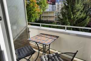 Ruhige 2-Zimmer-Wohnung mit sonnigem Südbalkon und Blick ins Grüne in Schwabing-West – von privat  – Destouchesstraße 0, 80796 München – Vorschaubild 5