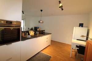 Wunderschöne 2-Zimmer-Wohnung mit Balkon – 93055 Kasernenviertel, Regensburg – Vorschaubild 4