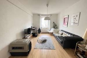 SCHÖNE 2 ZIMMER-WOHNUNG - NAHE ZUR UNIVERSITÄT UND INNENSTADT