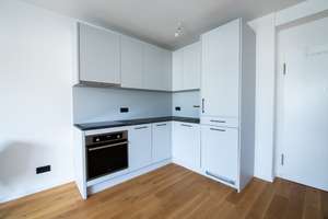 Grunderwerbsteuer geschenkt I Bezugsfrei nahe Ku`damm - großer Balkon, Einbauküche und modernes Bad – Eisenzahnstraße 16, 10709 Wilmersdorf, Berlin – Vorschaubild 8
