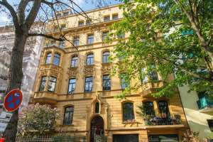 Stilvolle Loftwohnung im Wiesbadener Westend – 106 m², zwei Balkone und ruhige Innenhoflage – Die vollständige Adresse der Immobilie erhältst du vom Anbieter., 65195 Westend / Bleichstraße, Wiesbaden – Vorschaubild 16