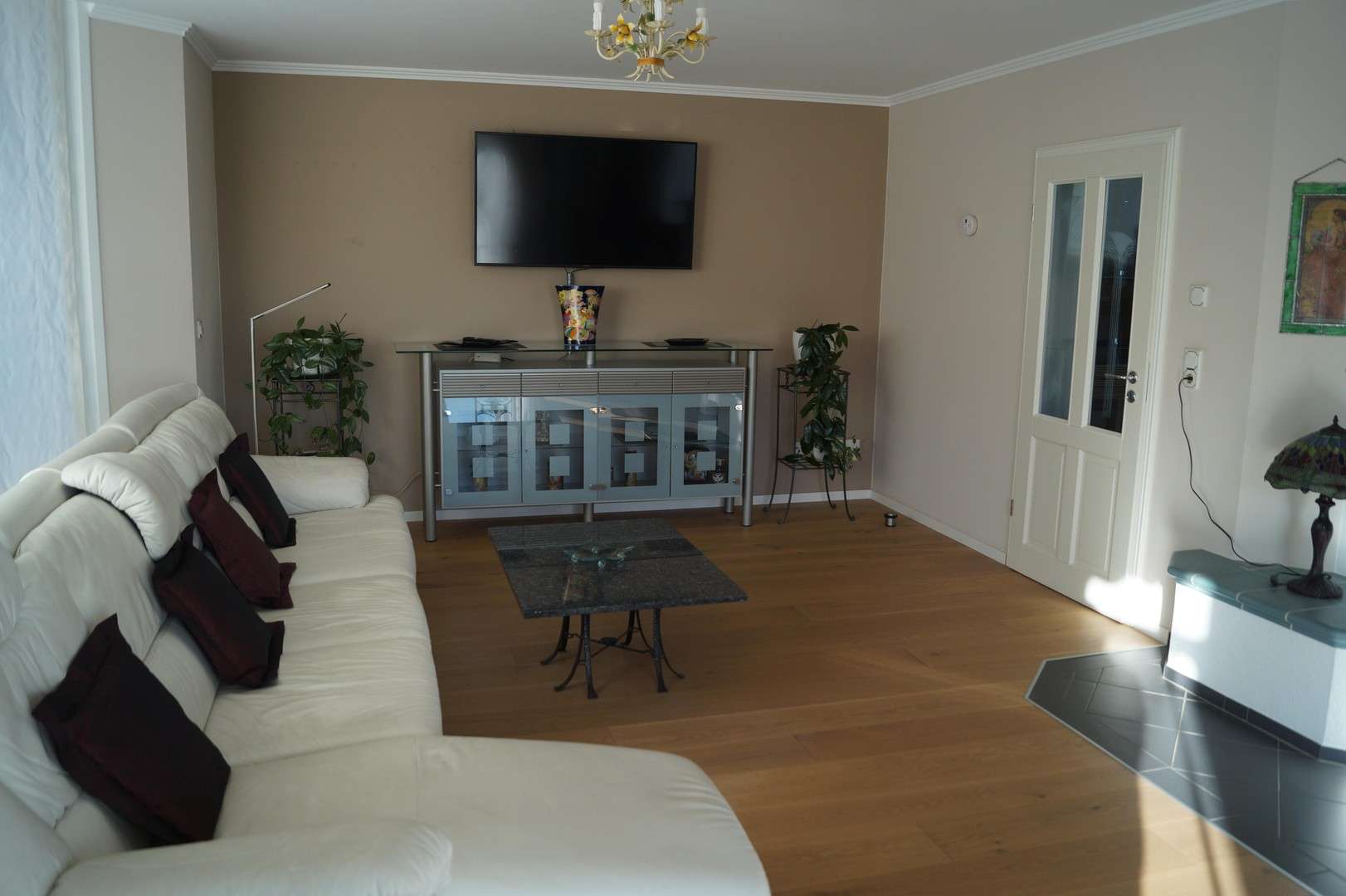 Immobilie in Berzhahn - Neuwertige Immobilie im Toppzustand mit herrlicher Fernsicht - Bild 3