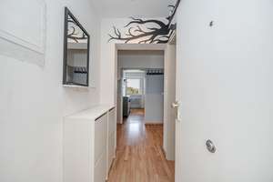 Bezugsfreie 2-Zimmer-Wohnung mit großzügiger Süd-Loggia und gepflegtem Zustand – Netzerstraße 21, 80992 Moosach-Bahnhof, München – Vorschaubild 9
