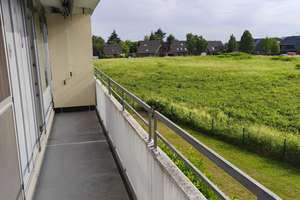 Wohnen mit Charakter: 2,5-Zimmer-Wohnung in Uerdingen – Mauritzstr. 71, 47829 Uerdingen, Krefeld – Vorschaubild 2