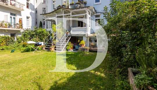 Bild von Wohnen wie im eigenen Haus: Großzügige Maisonettewohnung mit Garten und Platz für die Familie