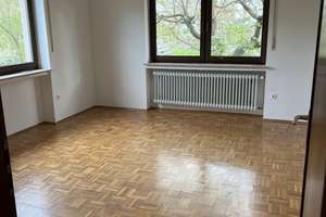 Geräumiges 7-Zimmer Einfamilienhaus mit Garage in Kassel-Kirchditmold – Schachtenstraße 11, 34130 Kirchditmold, Kassel – Vorschaubild 1