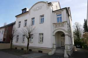Mehrgenerationenhaus zur Eigennutzung oder solide Anlageimmobilie mit Garagen in Buer-Mitte – Gelsenkirchen – Vorschaubild 1