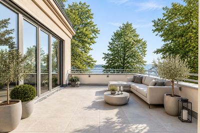 *** Penthouse am Tiefer See: Traumhaftes Design, unvergleichliche Seelage ***