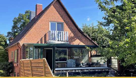 Bild von Einfamilienhaus im beliebten Alt-Nettelnburg