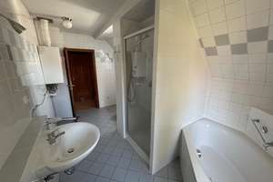 Offen gestaltete 4-Zimmer-Wohnung in Augsburg-Pfersee mit Balkon! – Leonhard-Hausmann-Straße 60, 86157 Pfersee-Nord, Augsburg – Vorschaubild 12