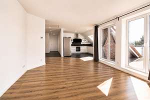OLDENBURG | OSTERNBURG - Moderne Dachgeschosswohnung in toller Lage! – Die vollständige Adresse der Immobilie erhältst du vom Anbieter., 26135 Drielaker Moor, Oldenburg (Oldenburg) – Vorschaubild 5