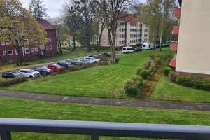 Lichtdurchflutete 3-Zimmer-Wohnung mit Balkon – frisch renoviert & perfekt geschnitten – Burgwall 27, 38229 Gebhardshagen, Salzgitter – Vorschaubild 4