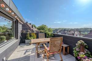 Penthouse-Feeling mit Kamin und Blick auf die Weinberge – Die vollständige Adresse der Immobilie erhältst du vom Anbieter., 70376 Münster, Stuttgart – Vorschaubild 10