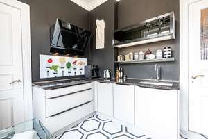 Stilvolle Altbauwohnung mit Balkon im Herzen von Cuxhaven – Die vollständige Adresse der Immobilie erhältst du vom Anbieter., 27472 Cuxhaven – Vorschaubild 14