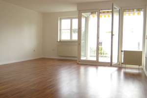 2-Zimmer Eigentumswohnung in schöner mediterraner Wohnanlage - Tiefgarage  und Einbauküche inklusive