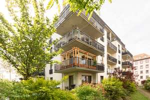 Sonnige & hochwertige 4 Zimmer mit drei Balkonen | Kamin | Parkett | Fußbodenheizung | Aufzug – Die vollständige Adresse der Immobilie erhältst du vom Anbieter., 4105 Zentrum-Nord, Leipzig – Vorschaubild 26