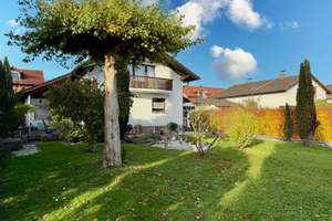 Charmantes Einfamilienhaus mit idyllischem Garten – zentral in Rosenheim – Die vollständige Adresse der Immobilie erhältst du vom Anbieter., 83026 Happing, Rosenheim – Vorschaubild 9
