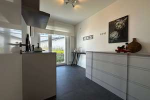 Erstbezug nach Modernisierung: EG-Wohnung mit Privatgarten, Stellplatz & Keller in Bonn-Ippendorf! – Gudenauer Weg 27, 53127 Ippendorf, Bonn – Vorschaubild 8
