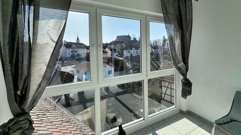 Immobilie in Lindenfels - Café oder barrierefreie Wohnung – Wohn- & Geschäftshaus mit 2 Wohnungen - Bild 1