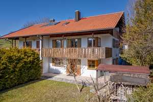 Große DHH in idealer Südausrichtung. Weit- und Bergblick / Doppelgarage / Bj. 1997 / EBK / Sauna – Weilheim-Schongau (Kreis) – Vorschaubild 1