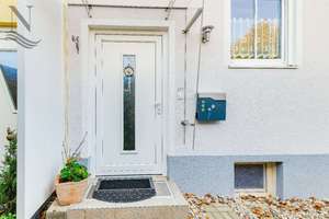 Eleganz trifft Wohnkomfort: Exklusives Reihenendhaus mit Wintergarten, Sauna und Gartenidylle – Die vollständige Adresse der Immobilie erhältst du vom Anbieter., 83093 Bad Endorf – Vorschaubild 10