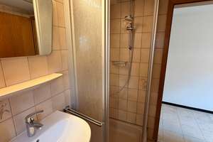 Lengsdorf: Gut vermietetes 4-Parteienhaus mit großem Grundstück – Die vollständige Adresse der Immobilie erhältst du vom Anbieter., 53127 Lengsdorf, Bonn – Vorschaubild 12