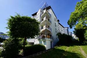 Sehr gepflegte 3-Zimmer-Wohnung mit Sonnenbalkon in Wiesbaden-Kohlheck – Die vollständige Adresse der Immobilie erhältst du vom Anbieter., 65199 Dotzheim, Wiesbaden – Vorschaubild 1