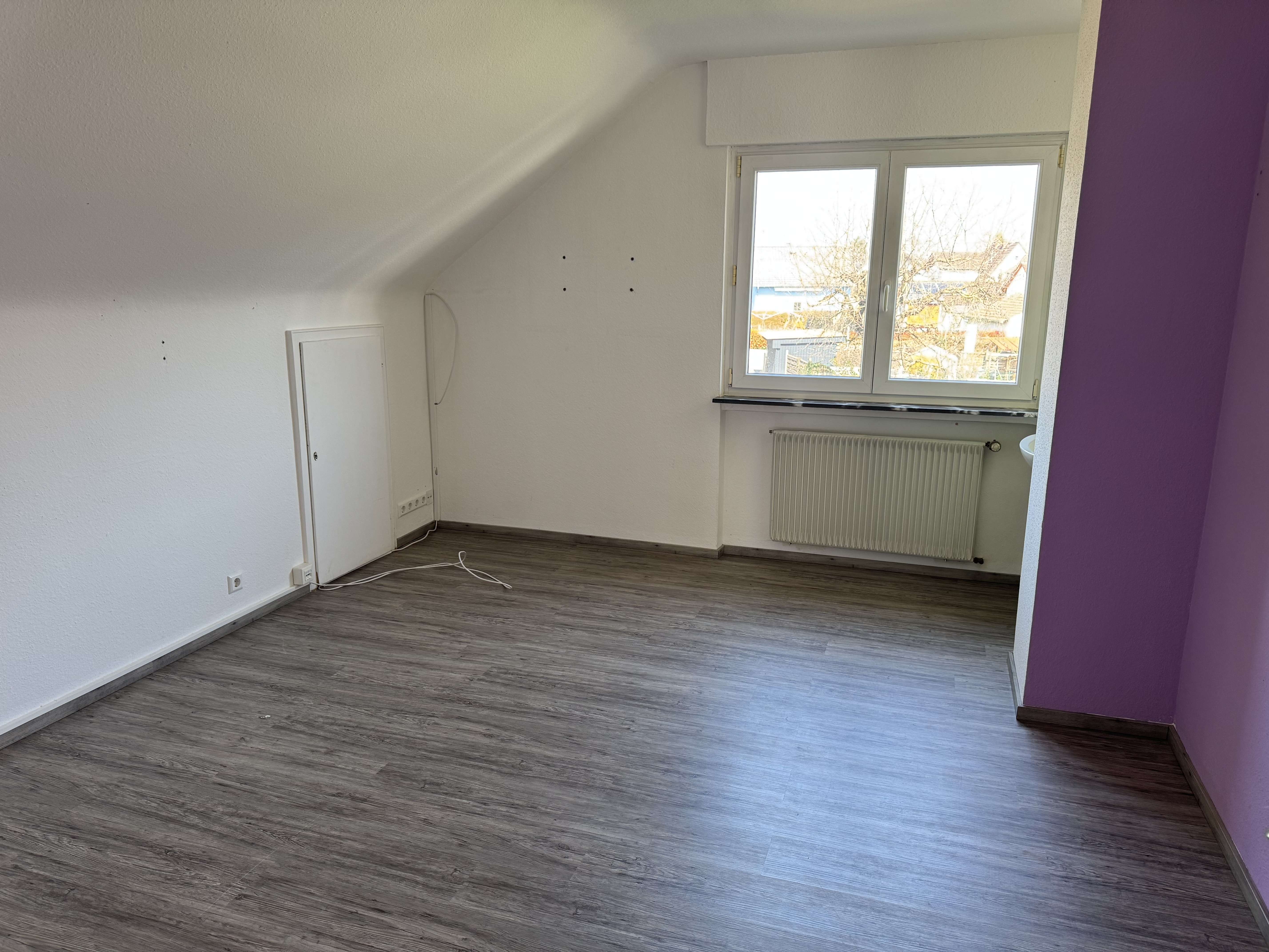 Immobilie in Neuenburg am Rhein - Hübsches Handwerkerhäuschen mit Charakter sucht neuen Eigentümer - Bild 3