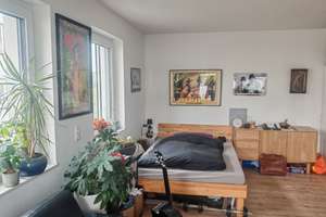 Helles Studentenappartement mit Balkon in Bielefeld Gellershagen