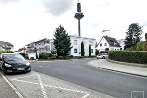 Zwischen Bundesbank und Niddapark: Helle, sanierte 3 Zi.-Whg. mit schönem Westbalkon – 60431 Ginnheim, Frankfurt am Main – Vorschaubild 12